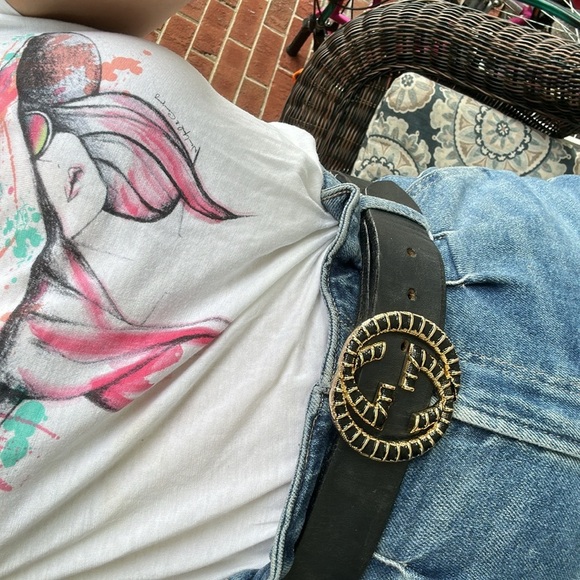 GUCCI GG MONOGRAM GOLD & BLACK BUCKLE - Picture 6 of 6